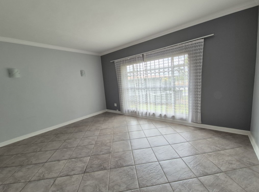 4 Bedroom Property for Sale in Sunnyridge Gauteng