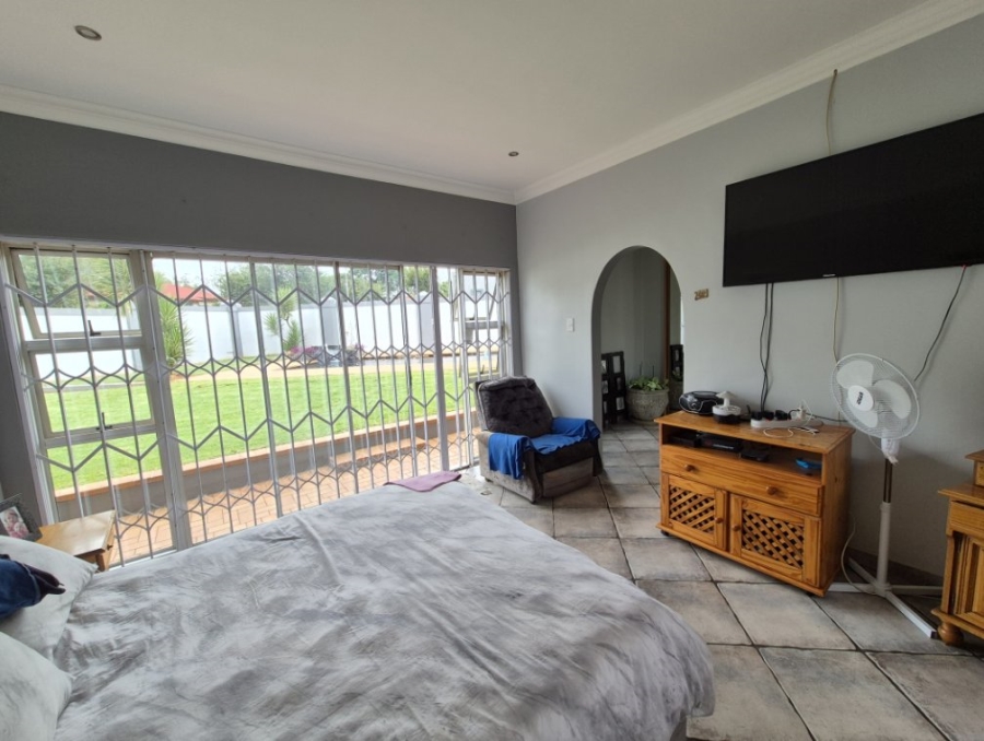 4 Bedroom Property for Sale in Sunnyridge Gauteng