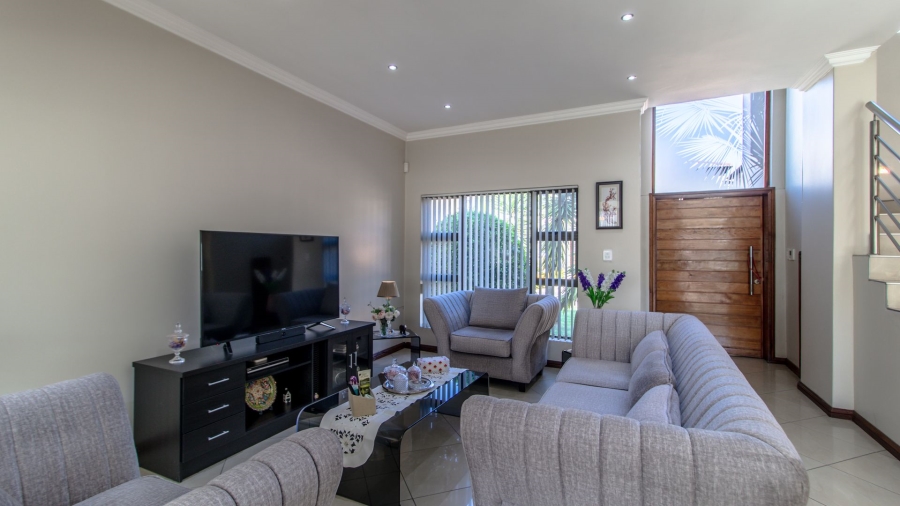 3 Bedroom Property for Sale in Meyersdal Gauteng