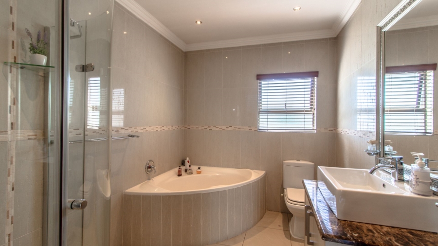 3 Bedroom Property for Sale in Meyersdal Gauteng