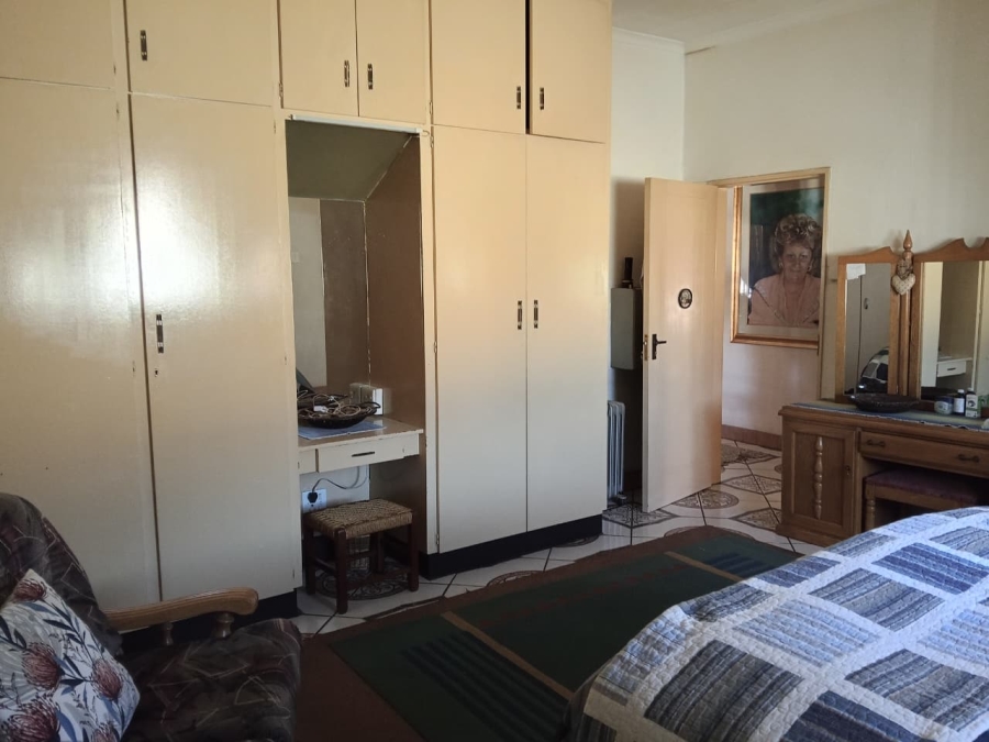  Bedroom Property for Sale in Homelake Gauteng