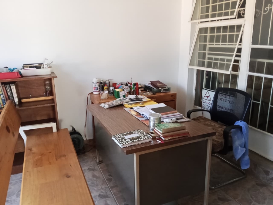  Bedroom Property for Sale in Homelake Gauteng