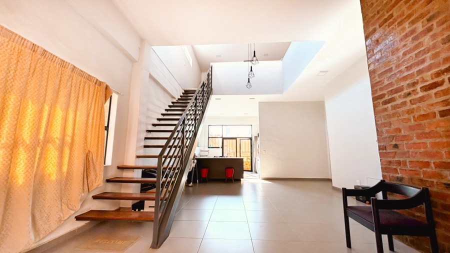 4 Bedroom Property for Sale in Braamfontein Werf Gauteng