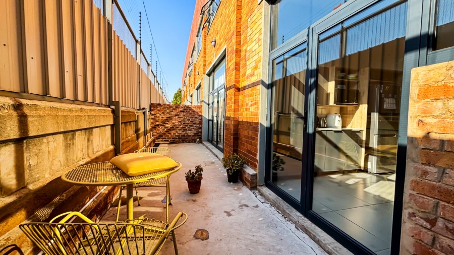4 Bedroom Property for Sale in Braamfontein Werf Gauteng