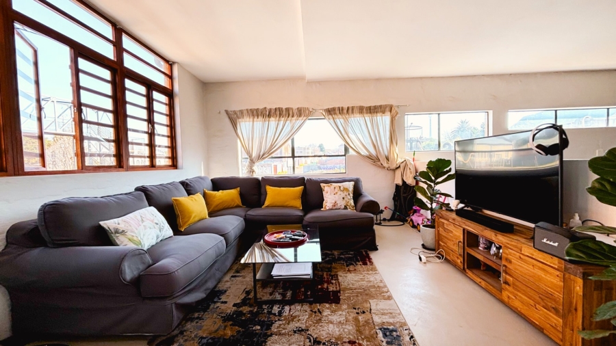 4 Bedroom Property for Sale in Braamfontein Werf Gauteng