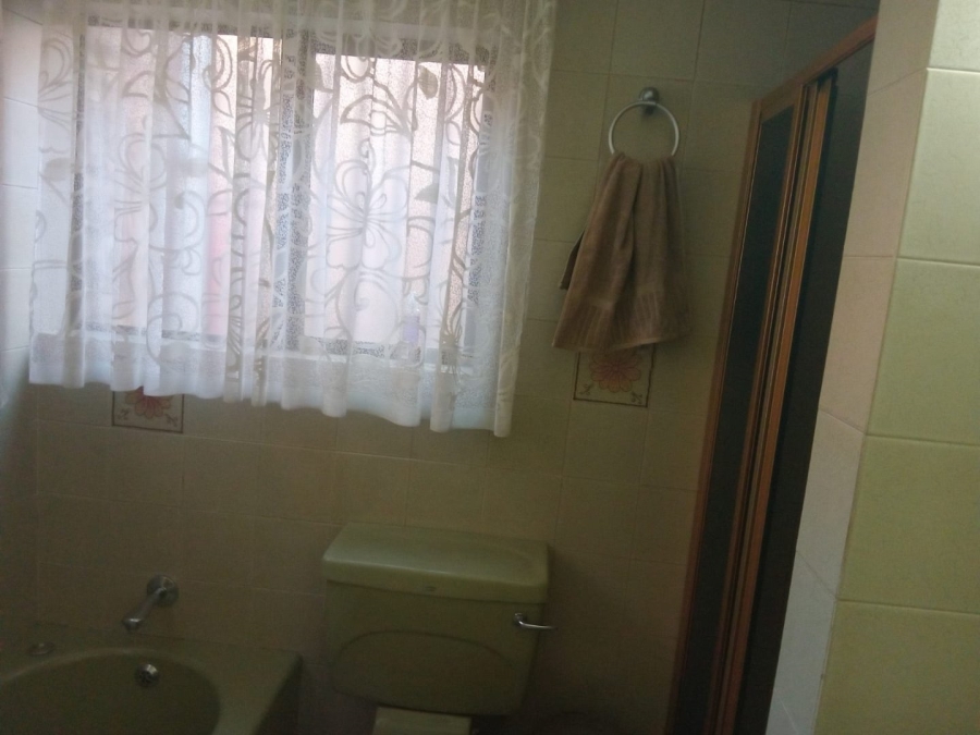 3 Bedroom Property for Sale in Mulbarton Gauteng