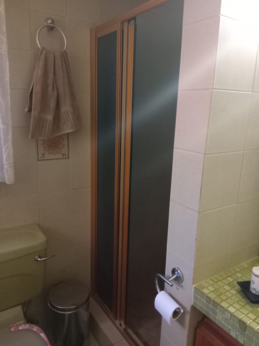 3 Bedroom Property for Sale in Mulbarton Gauteng