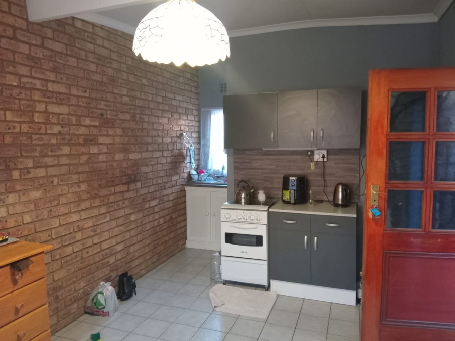 3 Bedroom Property for Sale in Mulbarton Gauteng