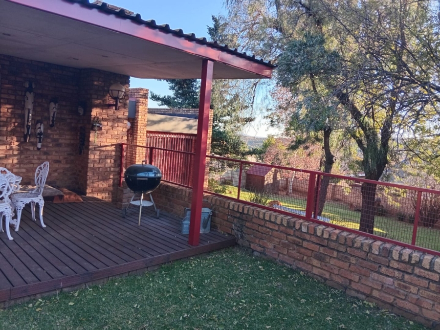 3 Bedroom Property for Sale in Mulbarton Gauteng