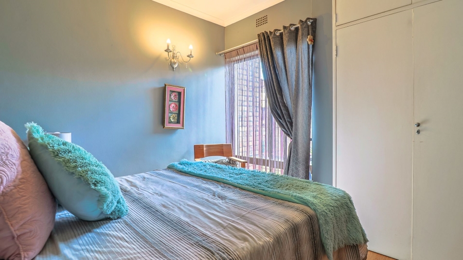 3 Bedroom Property for Sale in Mulbarton Gauteng