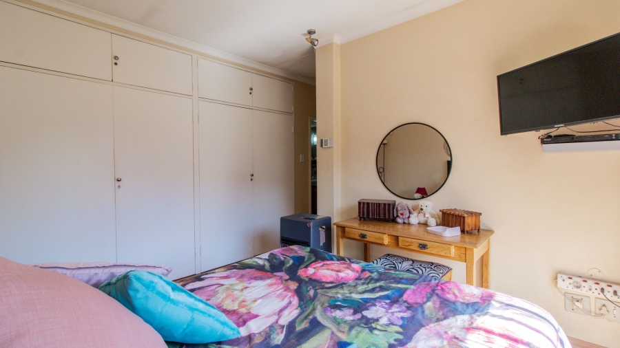 3 Bedroom Property for Sale in Mulbarton Gauteng