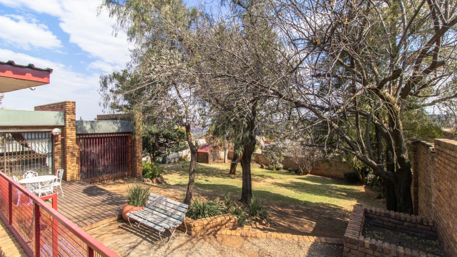3 Bedroom Property for Sale in Mulbarton Gauteng