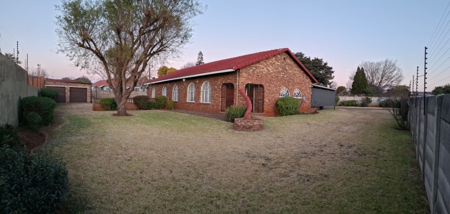 3 Bedroom Property for Sale in Elspark Gauteng