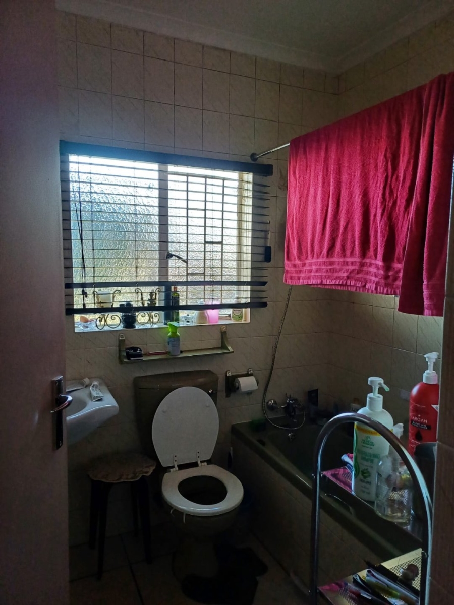 To Let 1 Bedroom Property for Rent in Eden Glen Gauteng