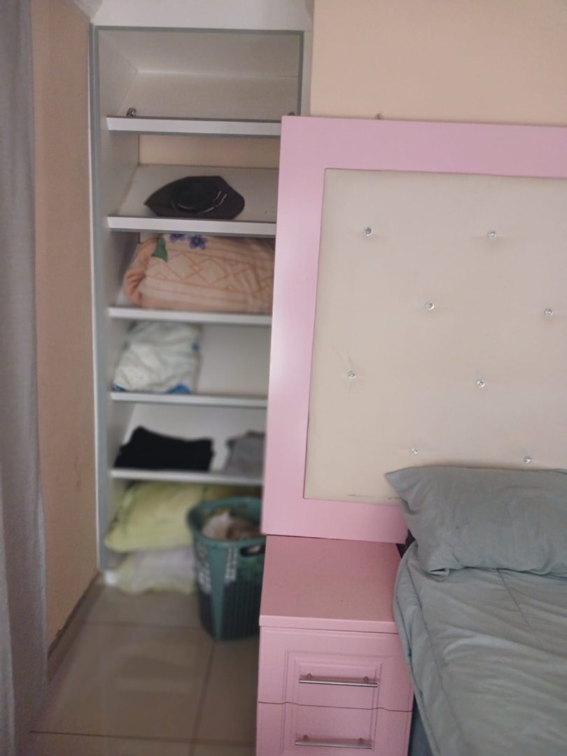 4 Bedroom Property for Sale in Lotus Gardens Gauteng
