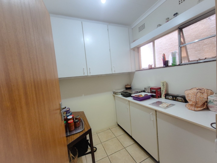5 Bedroom Property for Sale in Northdene Gauteng