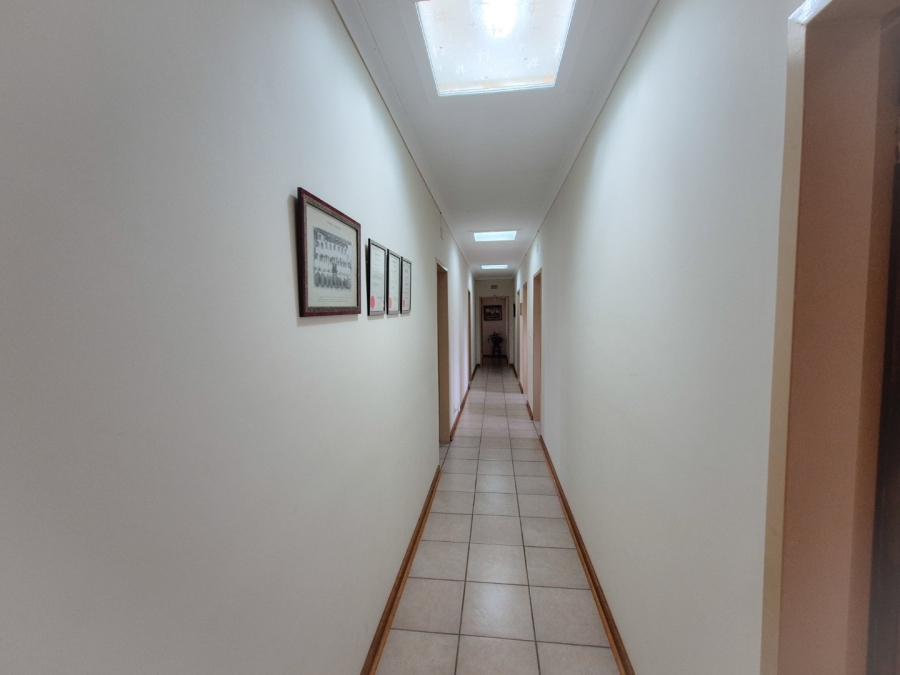 5 Bedroom Property for Sale in Northdene Gauteng