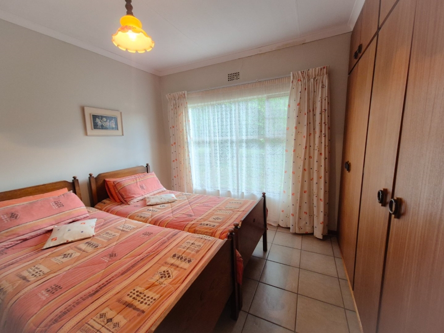 5 Bedroom Property for Sale in Northdene Gauteng