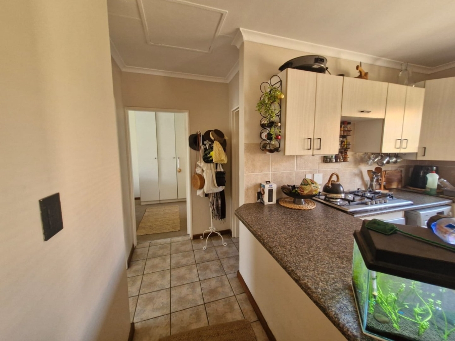 2 Bedroom Property for Sale in Sinoville Gauteng
