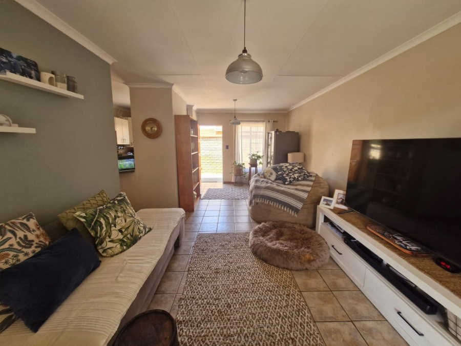 2 Bedroom Property for Sale in Sinoville Gauteng