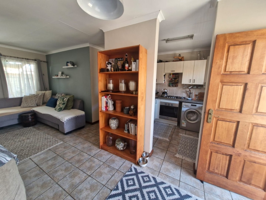 2 Bedroom Property for Sale in Sinoville Gauteng