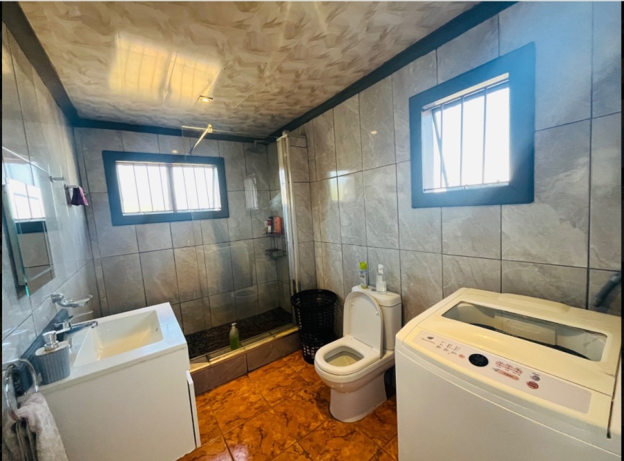 2 Bedroom Property for Sale in Lotus Gardens Gauteng