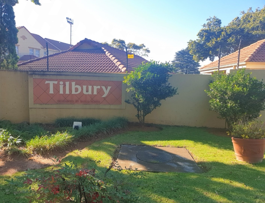 To Let 2 Bedroom Property for Rent in Illovo Gauteng