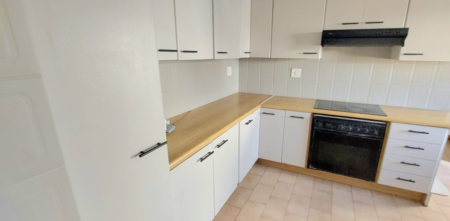 6 Bedroom Property for Sale in Freeway Park Gauteng