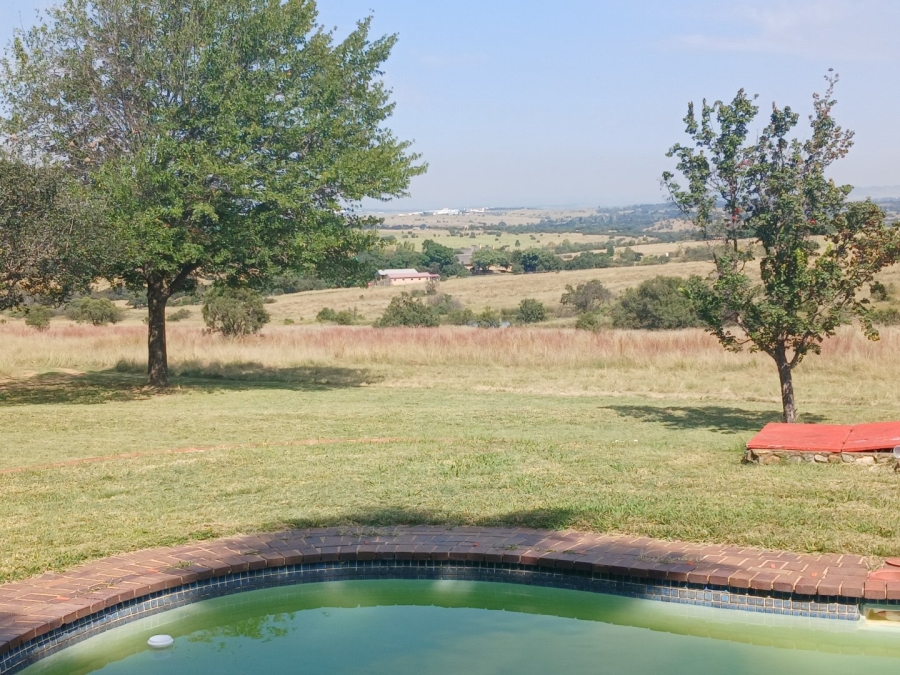  Bedroom Property for Sale in Rietfontein Gauteng