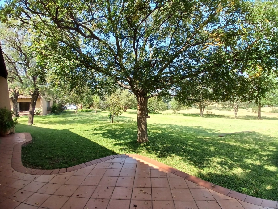  Bedroom Property for Sale in Rietfontein Gauteng