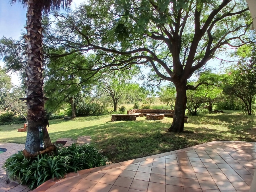  Bedroom Property for Sale in Rietfontein Gauteng