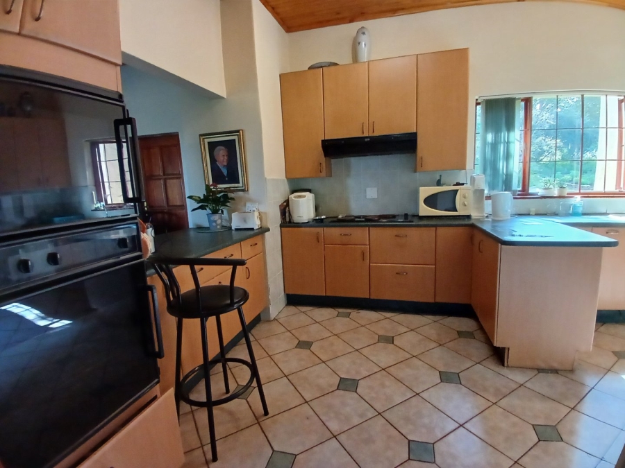  Bedroom Property for Sale in Rietfontein Gauteng