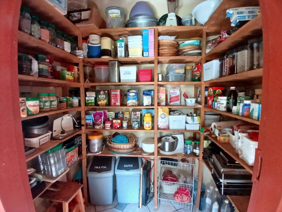  Bedroom Property for Sale in Rietfontein Gauteng