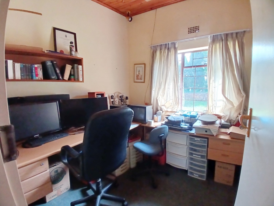  Bedroom Property for Sale in Rietfontein Gauteng