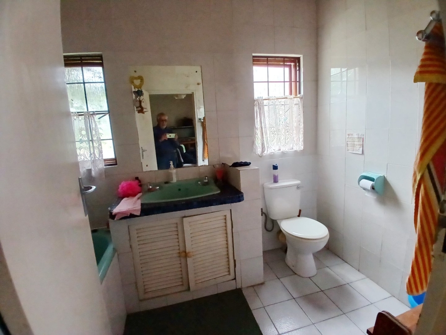  Bedroom Property for Sale in Rietfontein Gauteng