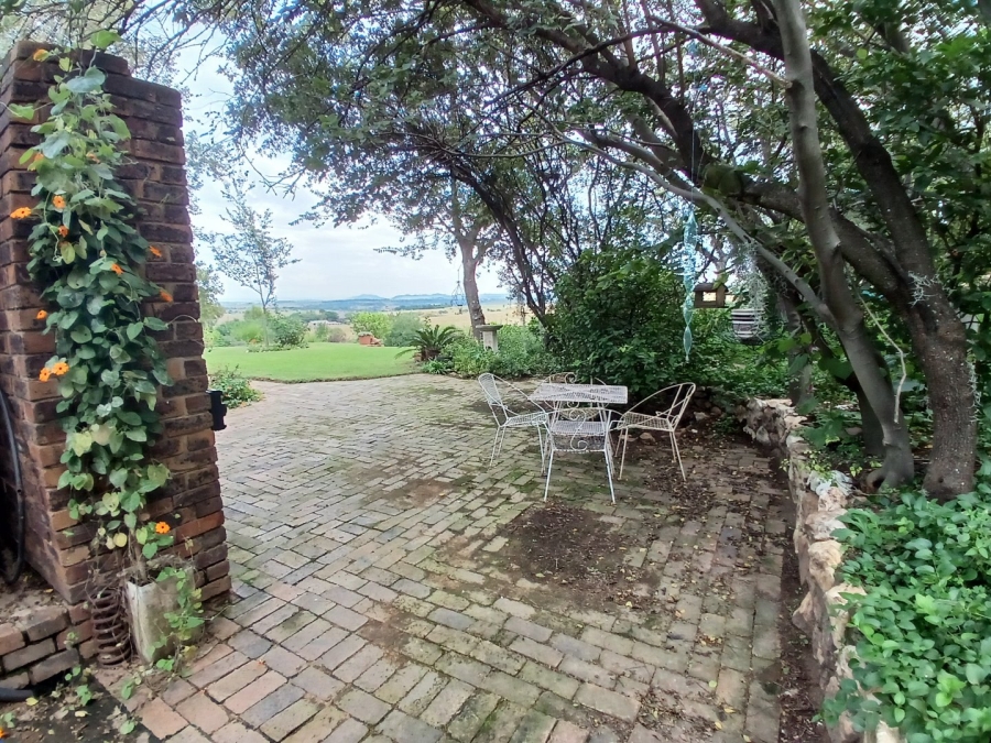  Bedroom Property for Sale in Rietfontein Gauteng