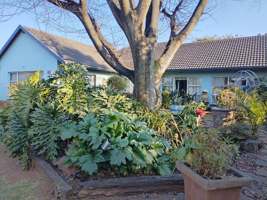 3 Bedroom Property for Sale in Strubenvale Gauteng