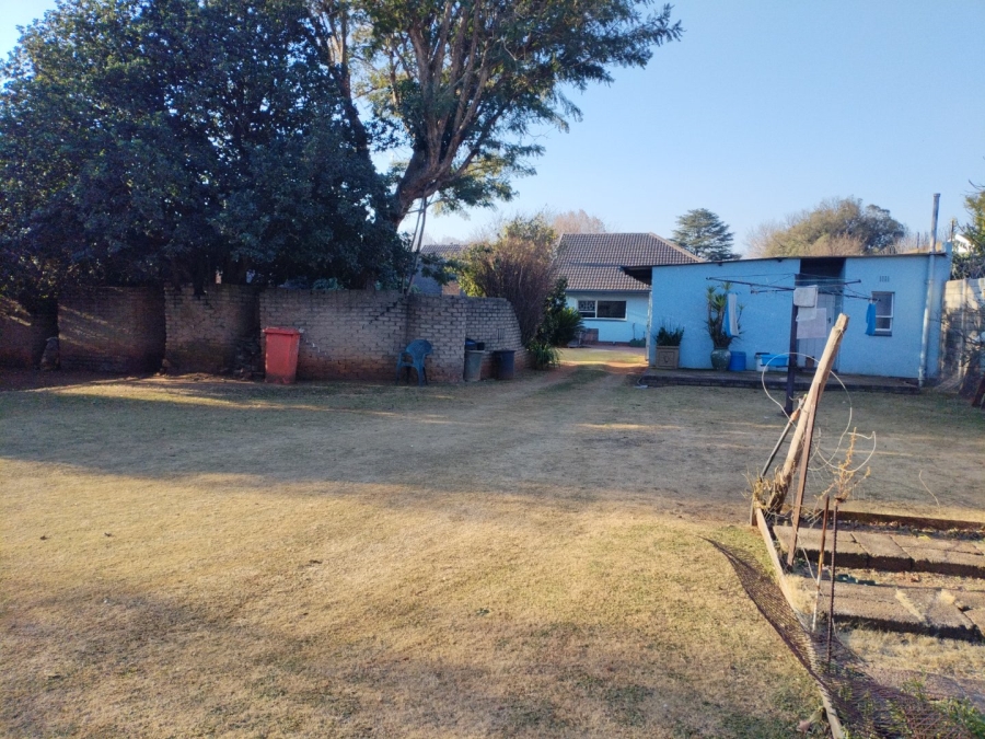 3 Bedroom Property for Sale in Strubenvale Gauteng