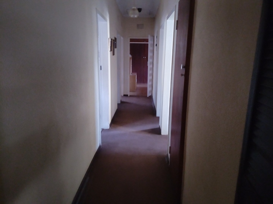 3 Bedroom Property for Sale in Strubenvale Gauteng
