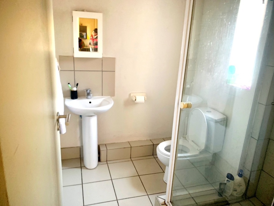  Bedroom Property for Sale in Willowbrook Gauteng