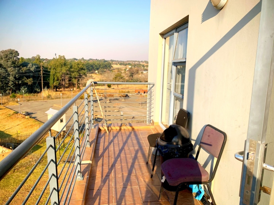  Bedroom Property for Sale in Willowbrook Gauteng