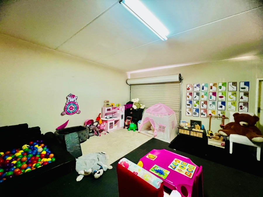 To Let 3 Bedroom Property for Rent in Hazeldean Gauteng