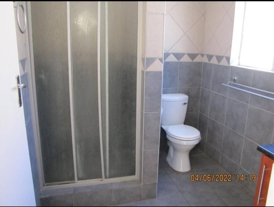 To Let 3 Bedroom Property for Rent in Thatchfield Manor Gauteng
