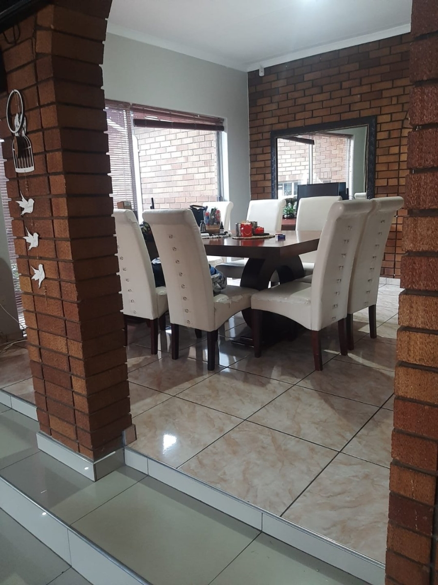 4 Bedroom Property for Sale in Dalpark Proper Gauteng