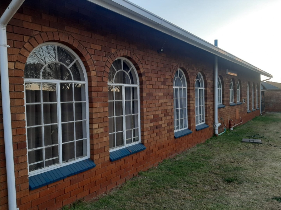 4 Bedroom Property for Sale in Dalpark Proper Gauteng