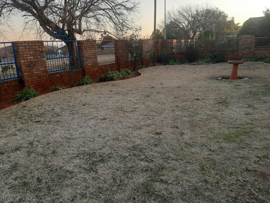 4 Bedroom Property for Sale in Dalpark Proper Gauteng