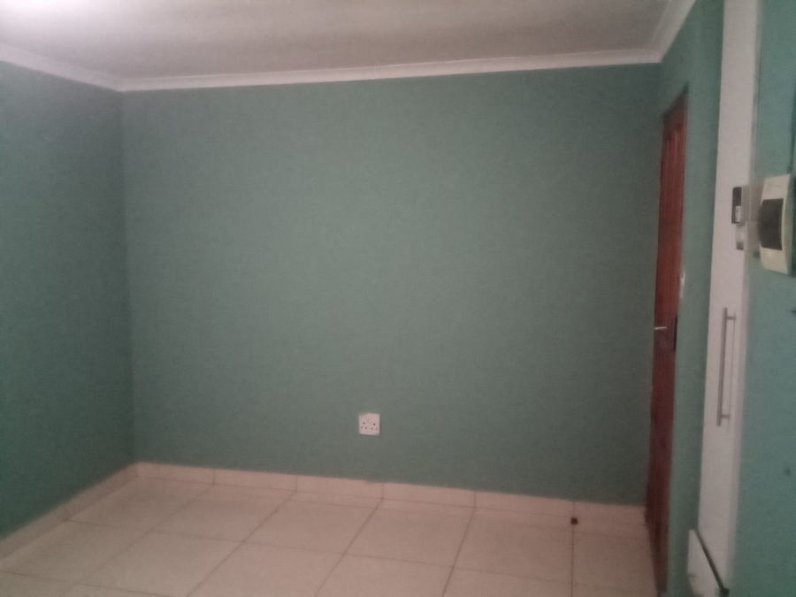 To Let 1 Bedroom Property for Rent in Dawn Park Gauteng