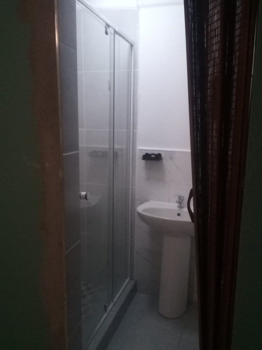 To Let 1 Bedroom Property for Rent in Dawn Park Gauteng