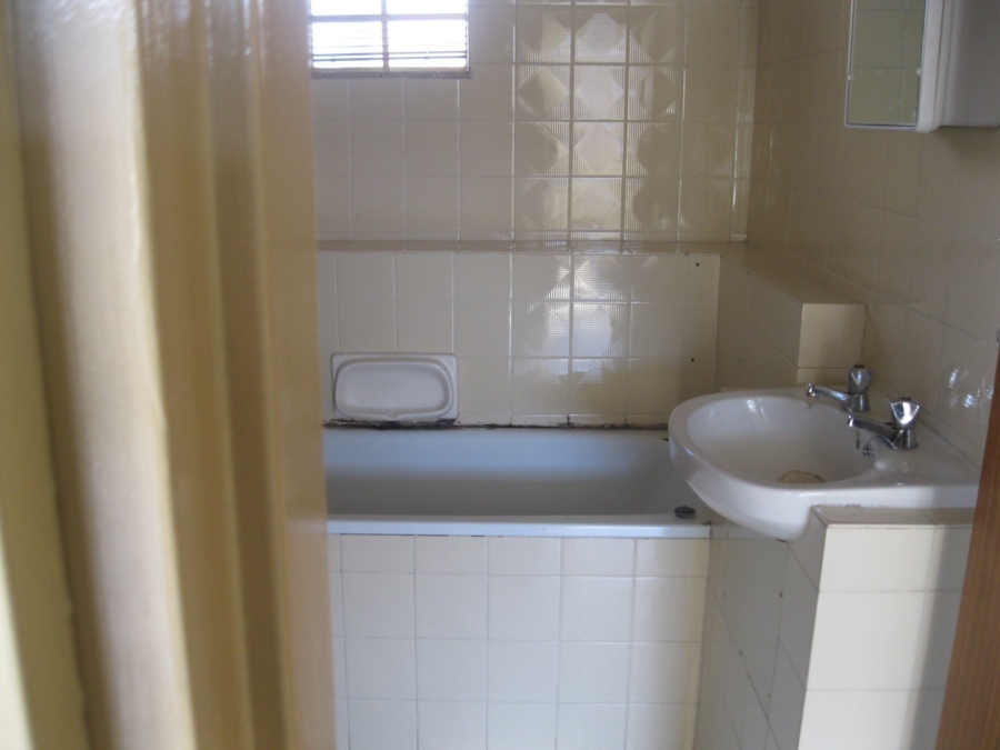 To Let 2 Bedroom Property for Rent in Arcadia Gauteng