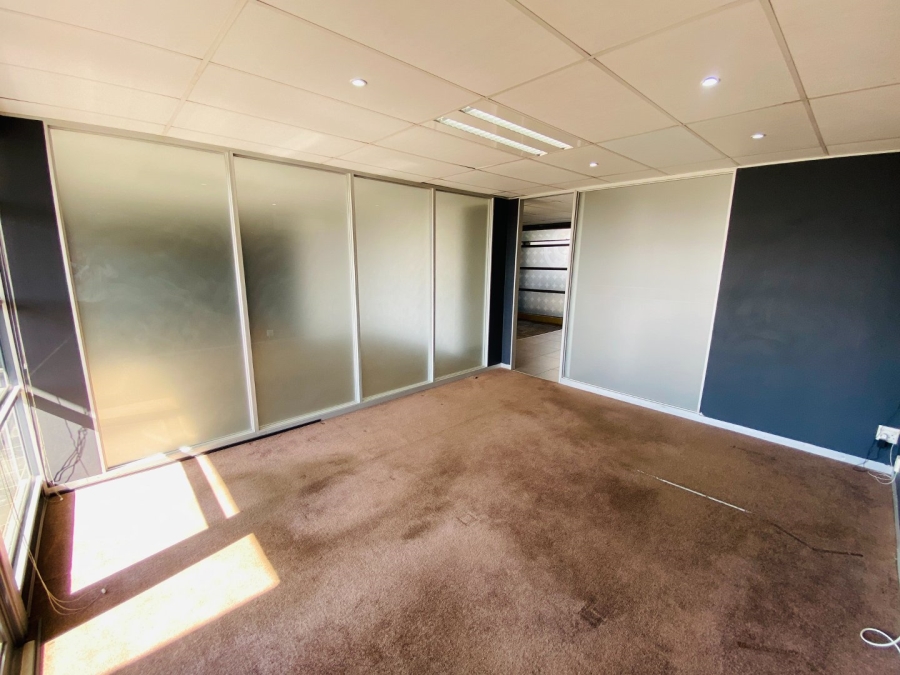 To Let commercial Property for Rent in Die Wilgers Gauteng